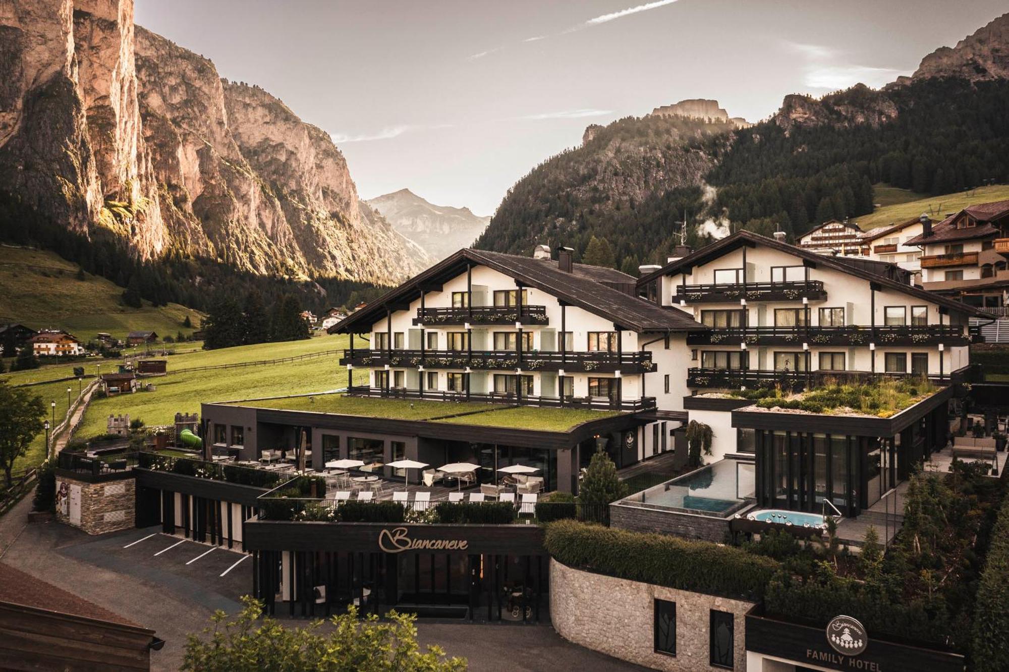 Biancaneve Family Hotel Selva di Val Gardena Kültér fotó